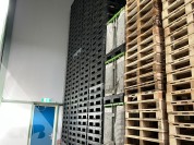 Foto van Kuubskisten /Bigbag pallet contra load