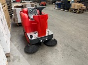 Foto van Zelfrijdende veegmachine-EP-T1250