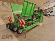 Foto van Plantmachine-Basrijs