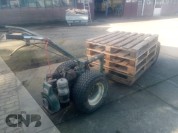 Foto van Gemotoriseerde pallet drager